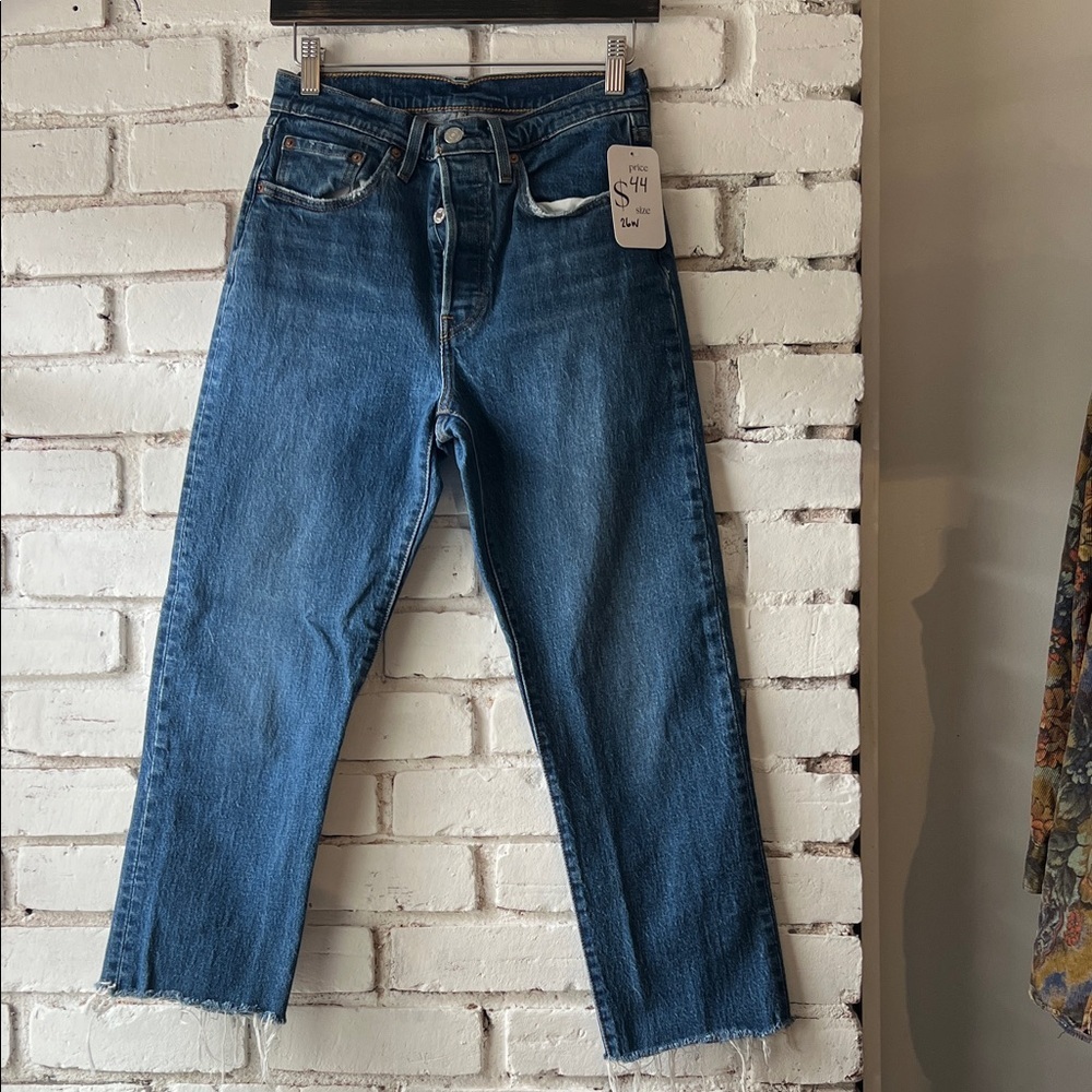 Classic Blue Women's Jeans wedgie frayed edge stiff jeans​